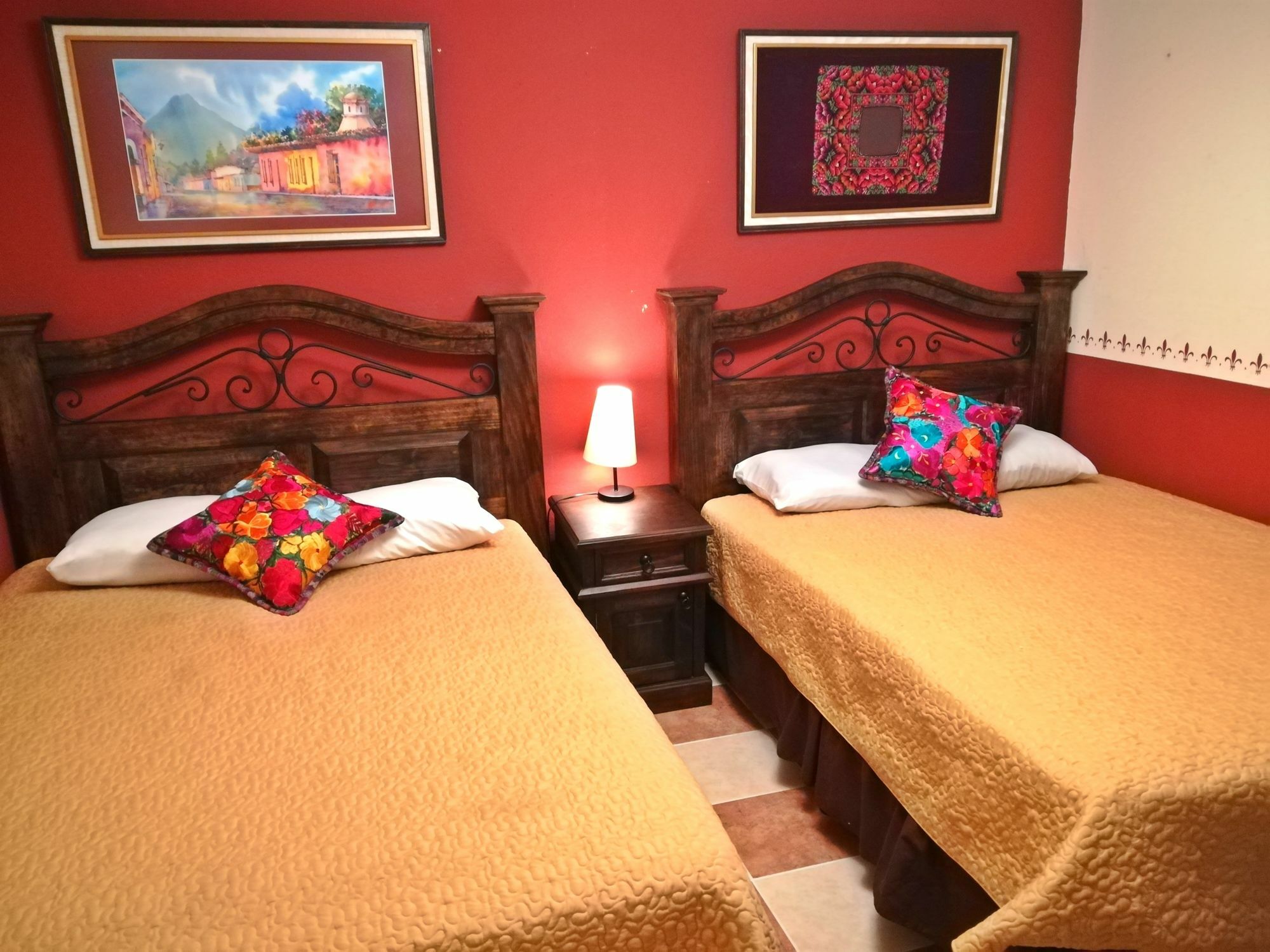 Posada De San Carlos La Quinta Антигуа-Гватемала Экстерьер фото